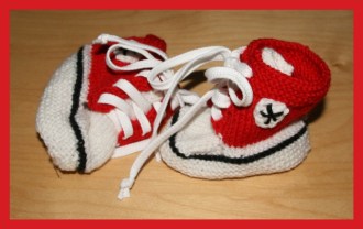 2013-08_Baby-Chucks_Rot (2)