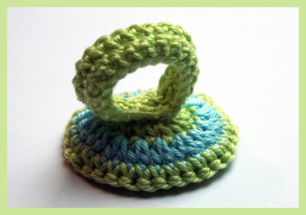 Haekeln_Ring-Gruen-Blau (2)