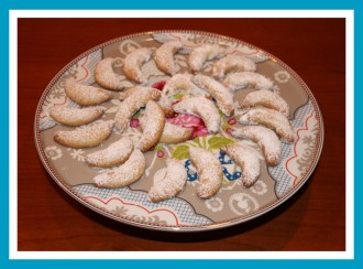 antetanni_backt_Gutsle+Ausstecherle_Plaetzchen