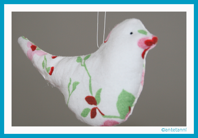 antetanni-naeht_Voegel_Vogel_Rosali+Polka-dots (4)