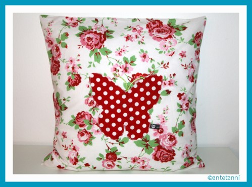 antetanni-naeht_Kissen_Rosali_Ikea_Schmetterling_2013-03