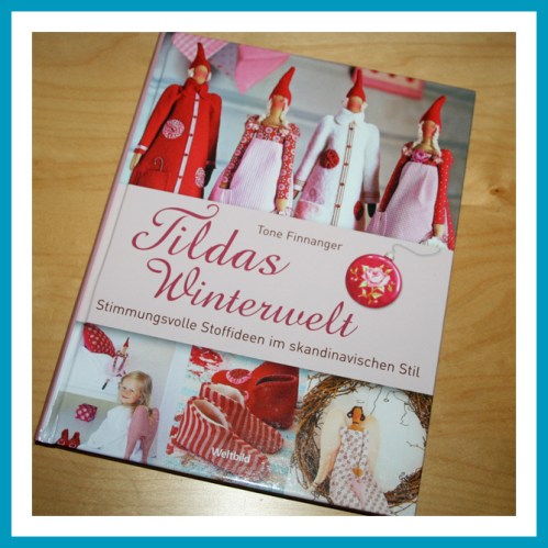antetanni-liest_Buch_Tildas-Winterwelt-stimmungsvolle-Stoffideen-skandinavischen-Stil