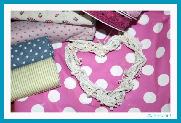 antetanni-freut-sich_Stoffe+Baender-von-Biggi