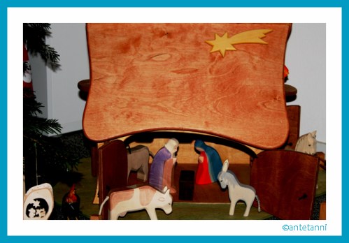 antetanni-freut-sich_Krippe-Ostheimer