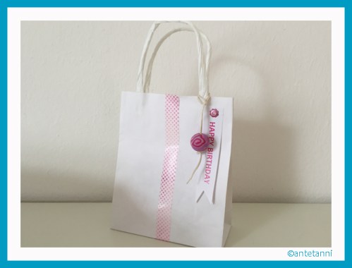 antetanni-bastelt_Geschenkverpackung_Masking-Tape_Rosa_Perle_Happy-Birthday_2016-02