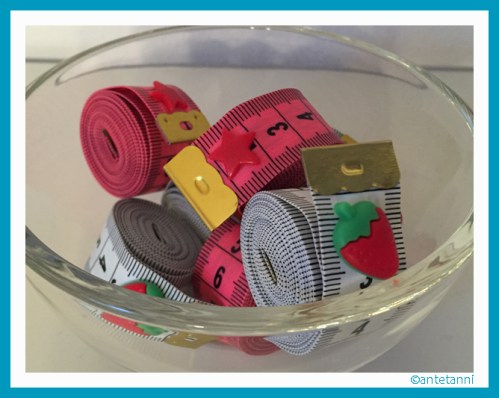 antetanni-bastelt_Massband-mit-KamSnap-Druckknopf