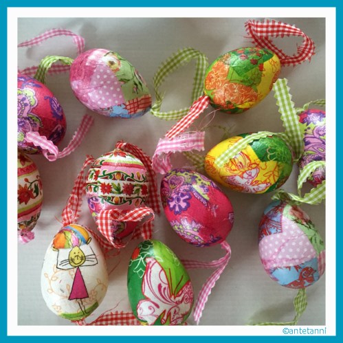 antetanni-bastelt_Ostereier-Serviettentechnik